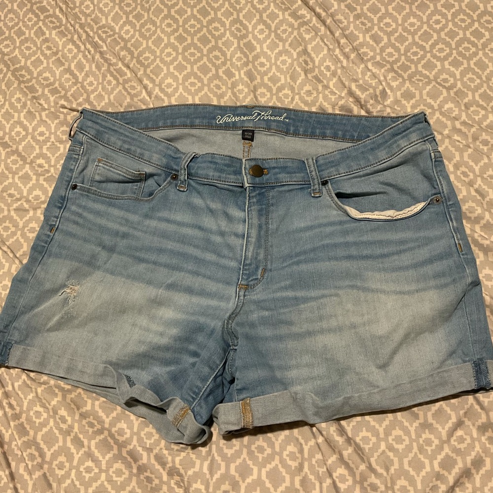 Stretchy denim jeans